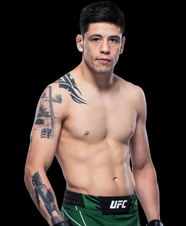 SS UFC Fighter Brandon Moreno